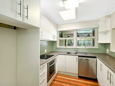 28 Dowling Drive, Southport