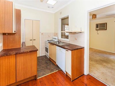 17 Leigh Cres, Unanderra
