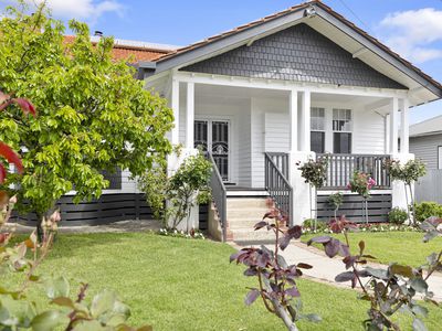 6 Railway Street, Seymour