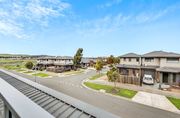 111 / 5 Zoe Drive, Wollert