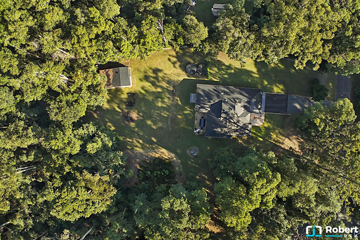 83 Stratford Park Drive, Pomona