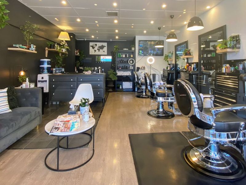 Fully fit out Barber Shop for Sale Heidelberg
