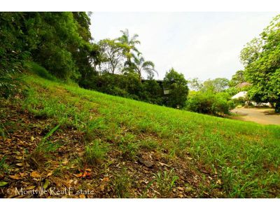 1 Boongala Avenue, Montville