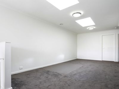 10 Luzon Way, Sunshine West