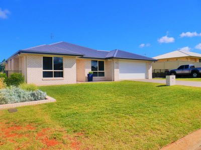 3 David Place, Kingaroy