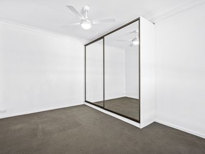 1 / 19 Teal Avenue, Paradise Point