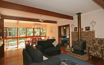 104 Stoney Creek Road, Beaconsfield Upper