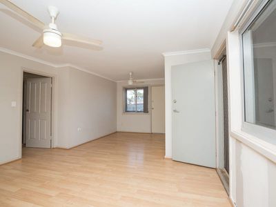 6 / 10 Dulverton Terrace, South Hedland