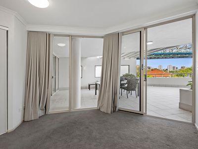 9 / 7 Boundary Street, Brisbane City