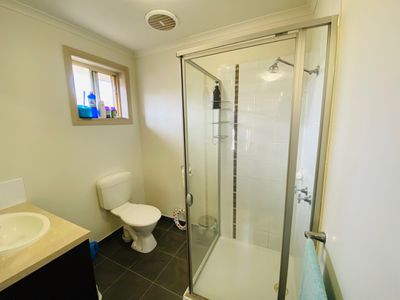 32 Kerford Crescent, Point Cook