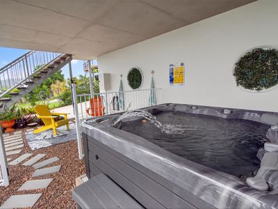 8 Blackcurrant Drive, Hideaway Bay