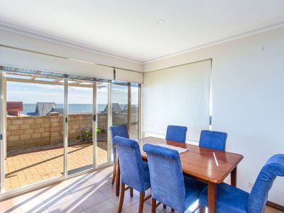 1 / 22 Upper Esplanade, Bunbury