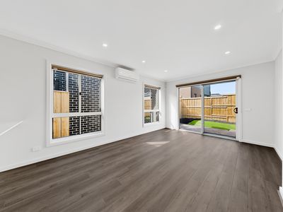 26 Aurora Drive, Cranbourne West