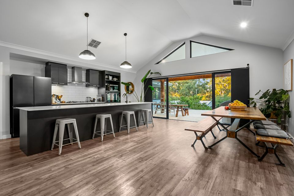 1653 Mandurah Road, Baldivis