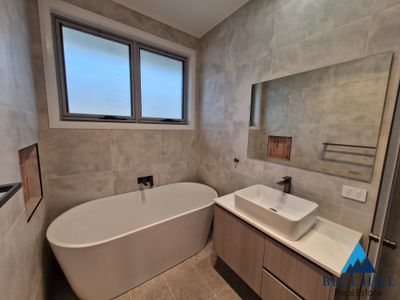 1 / 27 Crestwood Road, Thornton