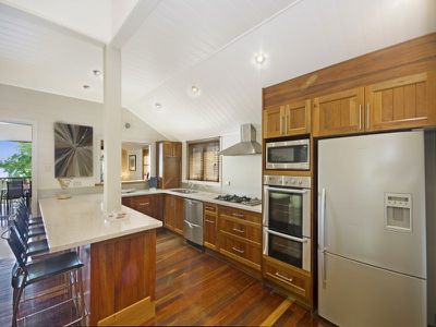 10 Queen Street, North Ward