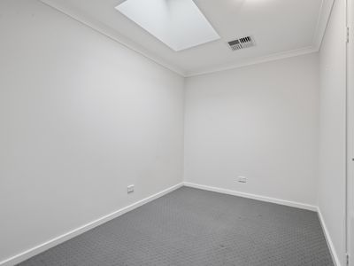 3 / 2 First Avenue, Applecross