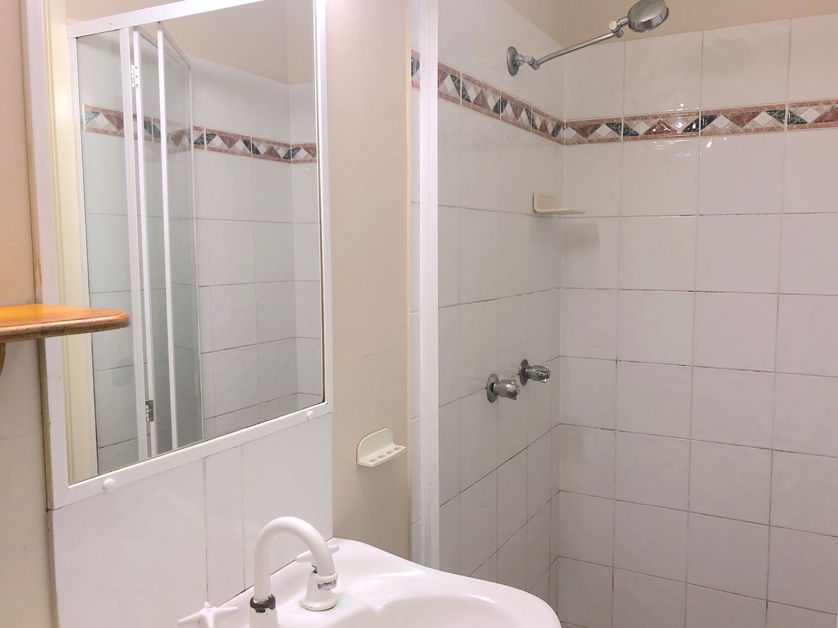 4 / 5 Norwood Street, Toowong