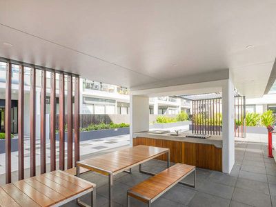 C0608 / 28 Rothschild Avenue, Rosebery