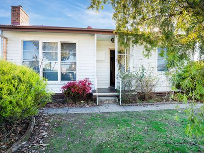 22  MARK STREET, Wodonga