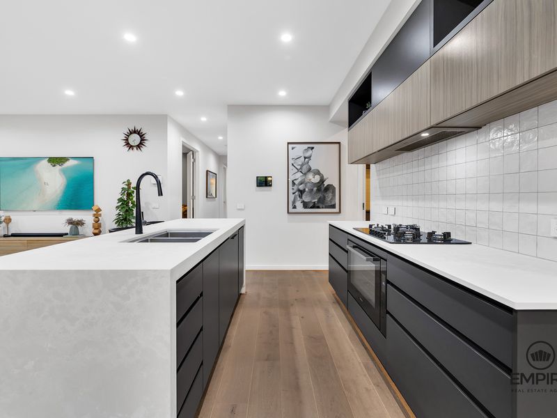 9 Merribrook Boulevard, Clyde