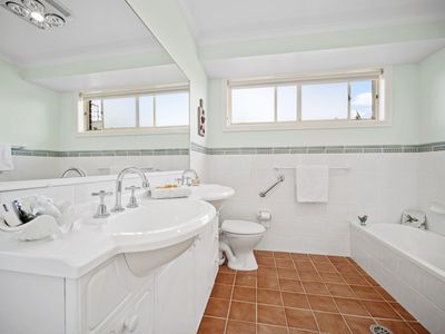 88 Myall Drive, Forster