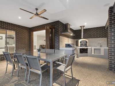 14 Emu Way, Narre Warren South
