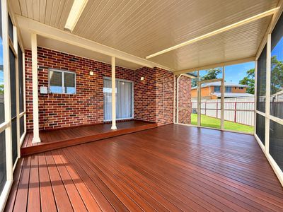 92 Clemenceau Crescent, Tanilba Bay