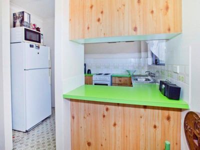 6 / 14A Bourke  St, North Wollongong