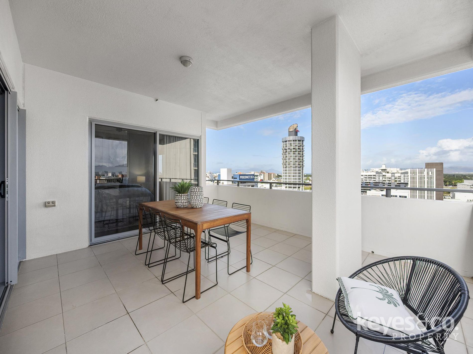602 / 122 Walker Street, Townsville City