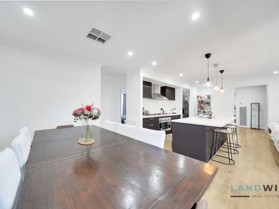 20 Rex Drive, Thornhill Park