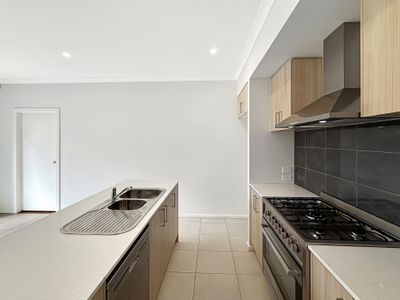 11 Glenorchy St, Eynesbury