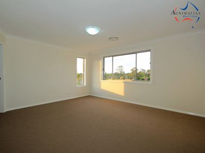 2 / 6 Edmund Blackett Close, St Clair