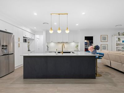 15 Brokenwood Circuit, Gumdale