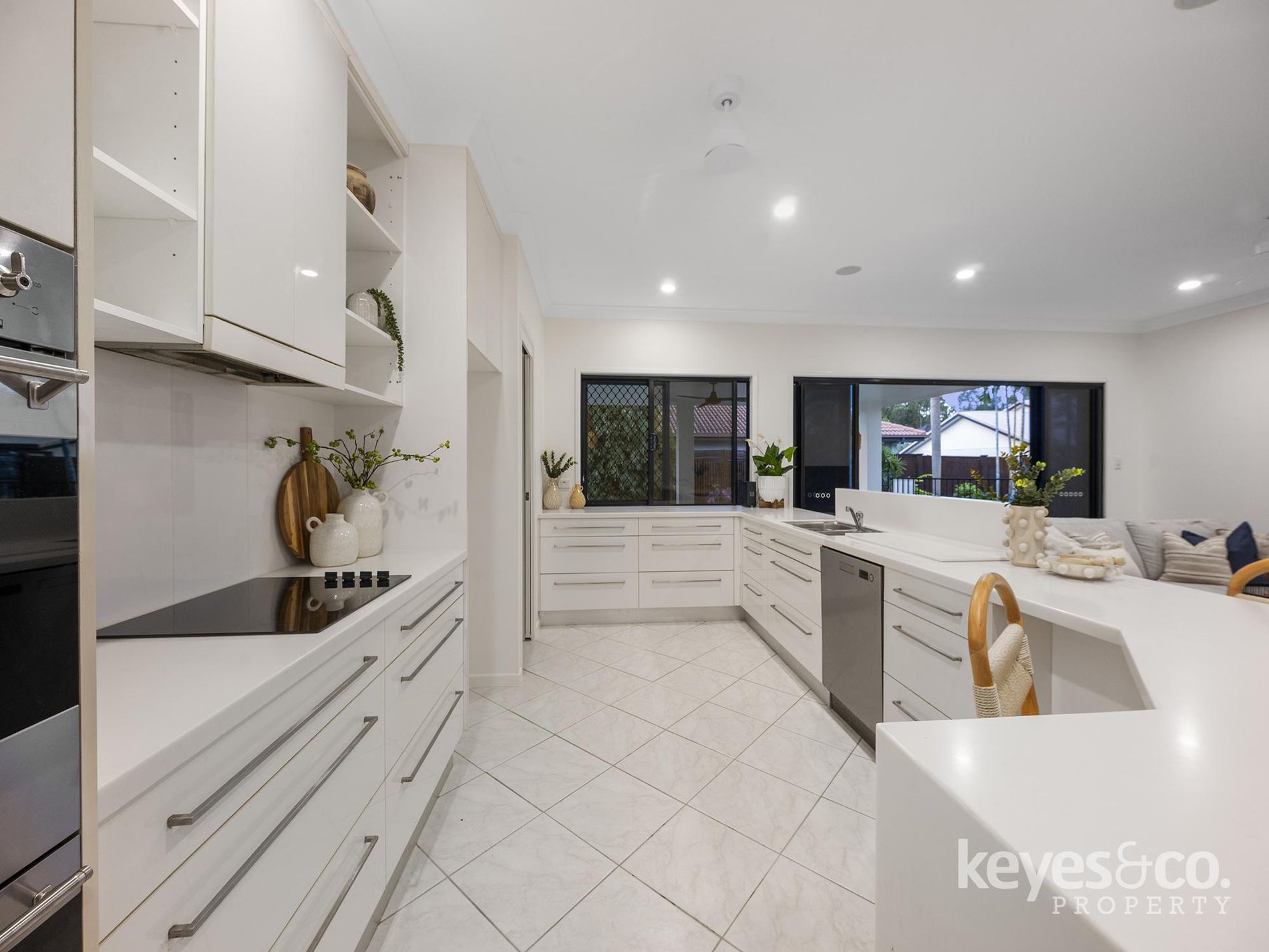 10 Ellesons Place, Douglas