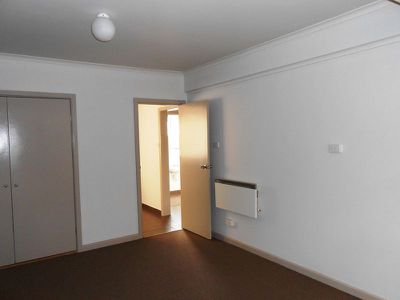 2 / 159-161 Roslyn Road, Belmont