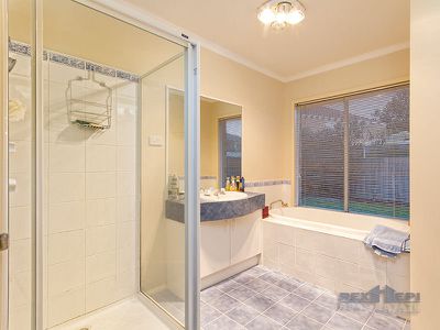 23 Somerset Court, Narre Warren South