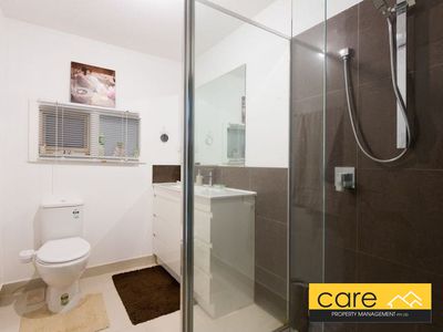 1 / 7 Delacombe Drive, Hampton Park