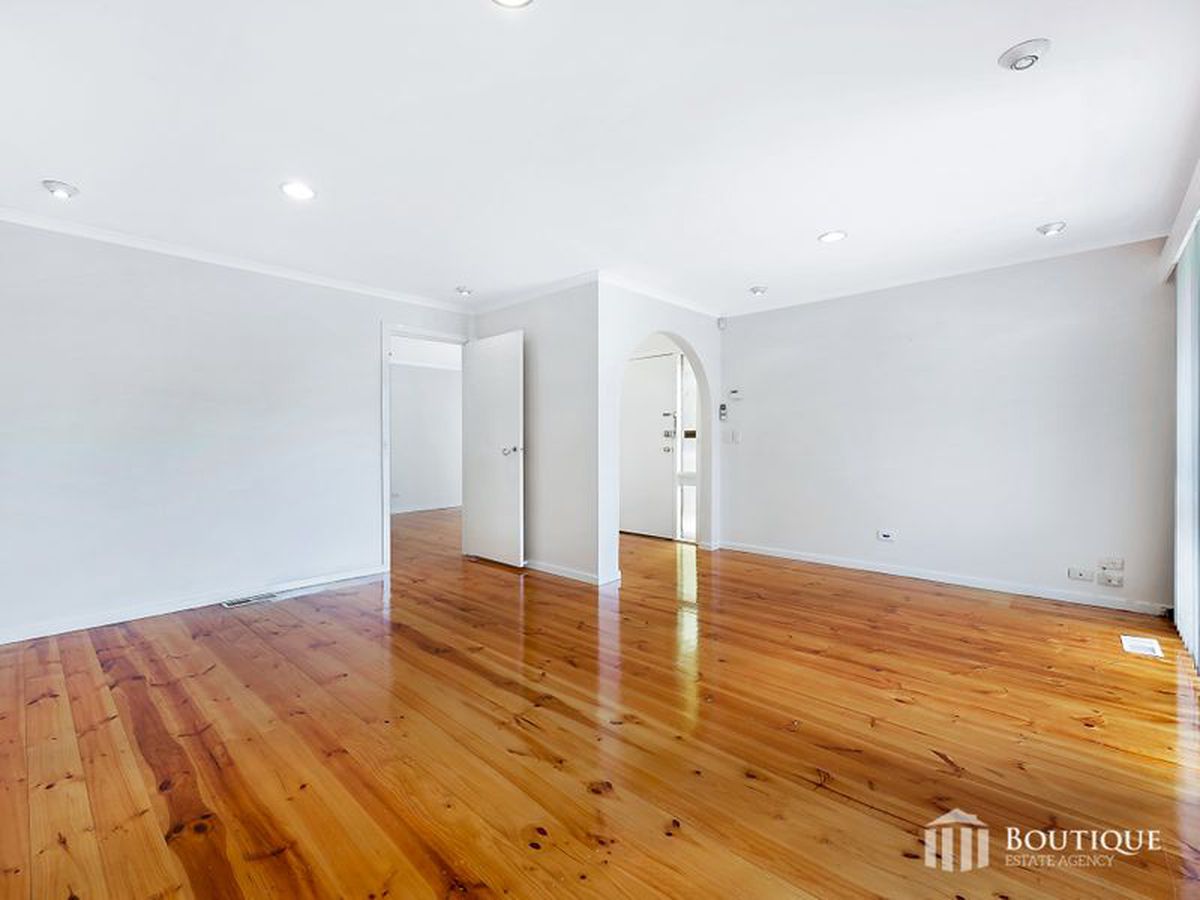 84 Loch Road, Dandenong North