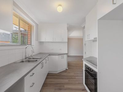 7 / 14 Chrysanthemum Avenue, Lurnea