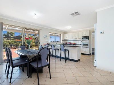 6 Hakea Road, Huntly