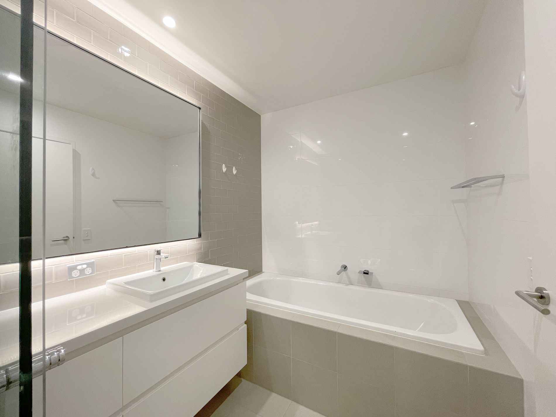 2603 / 7 Scotsman, Forest Lodge