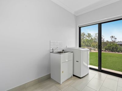 3 Broadway Court, Deebing Heights