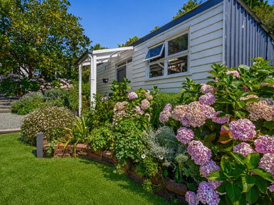 5703 Huon Highway, Surges Bay