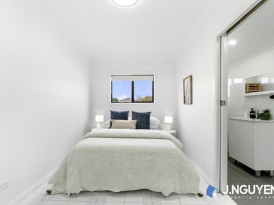24 Buranda Crescent, St Johns Park