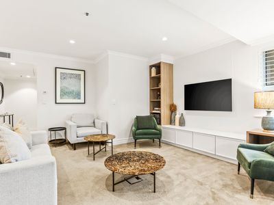 2 Bond Street, Sydney