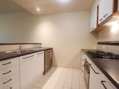 303 / 350 La Trobe Street, Melbourne