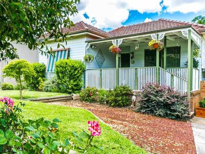 32 Lewis St, Merrylands