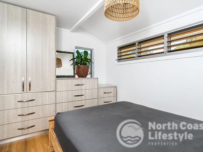 23 Beach Avenue, South Golden Beach