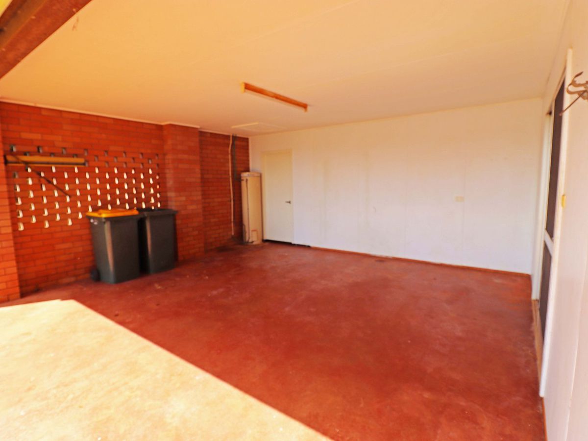13 CUMBRIAN AVENUE, Atherton